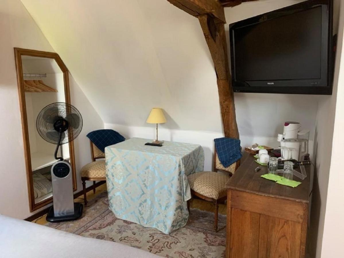 Maison D'Hotes Entre Amis Silly Bagian luar foto